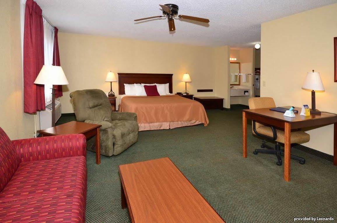 Best Western Timberridge Inn Grove Room photo